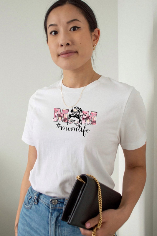 Mom Fashionista Graphic Print - Women White Regular T-Shirt
